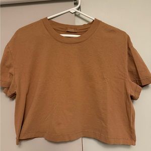 Nuuds Cropped Tee • Size Medium • Cinnamon • EUC •